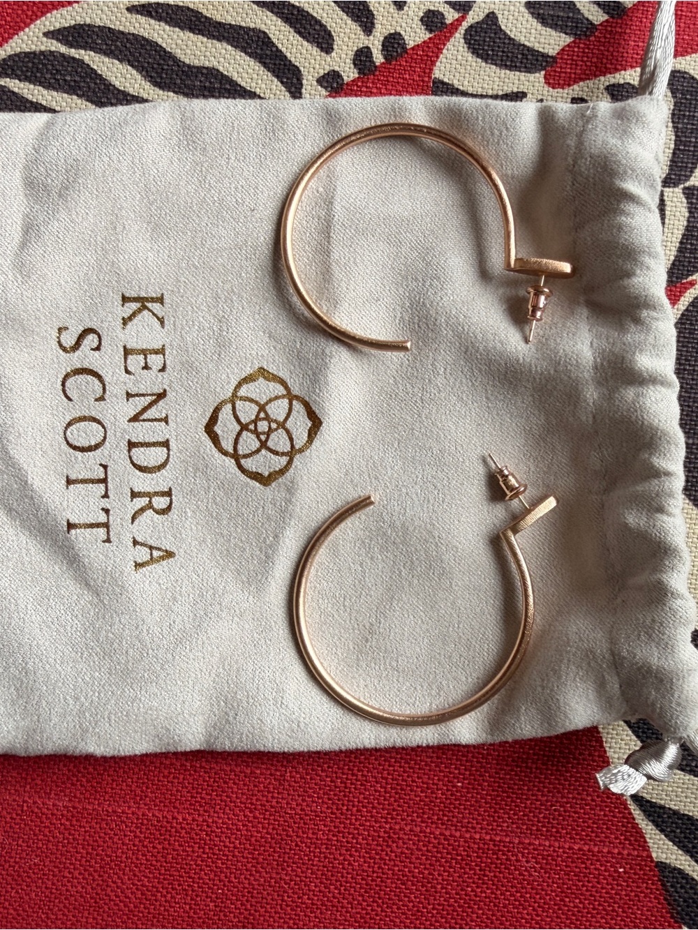 Kendra Scott Pepper Hoop Earrings in Rose Gold